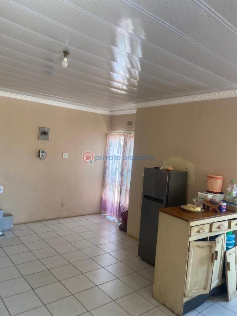 4 bedroom Houses For Sale Pumula South , Bulawayo Pumula South Bulawayo