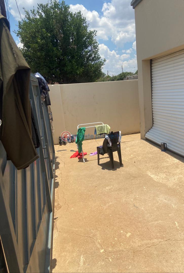 4 bedroom Houses For Sale Pumula South , Bulawayo Pumula South Bulawayo