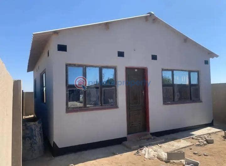 2 bedroom Houses For Sale Cowdray Park Bulawayo High-Density  - 0