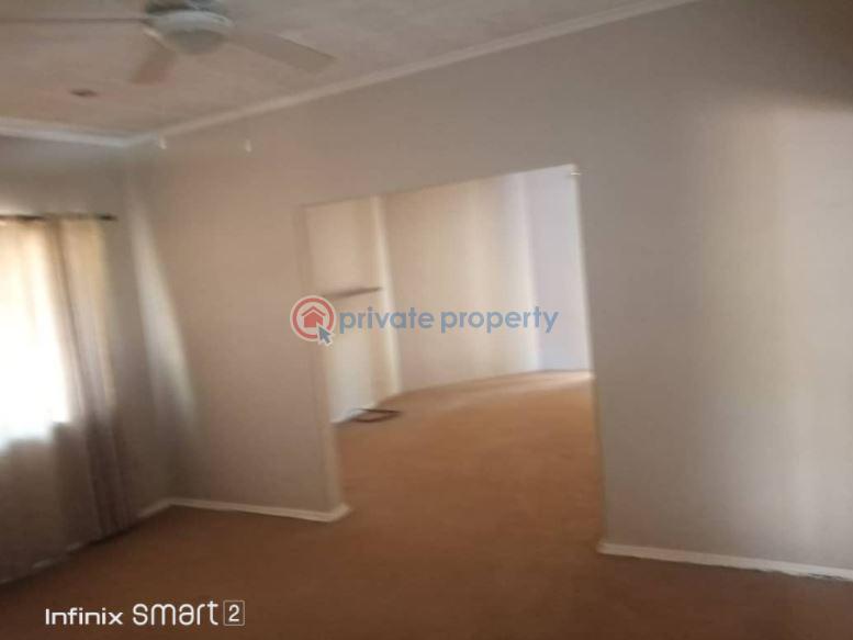 4 bedroom Houses For Sale Greystone Park Harare North (PID 8PAADP