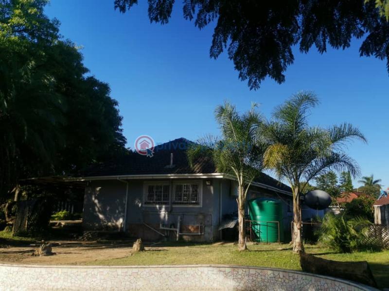 5 bedroom Houses For Sale Belvedere Harare West (PID 6PAADY) Private