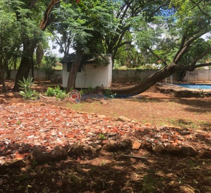 2 bedroom Houses For Sale Hillside Bulawayo South (PID 6PAABR