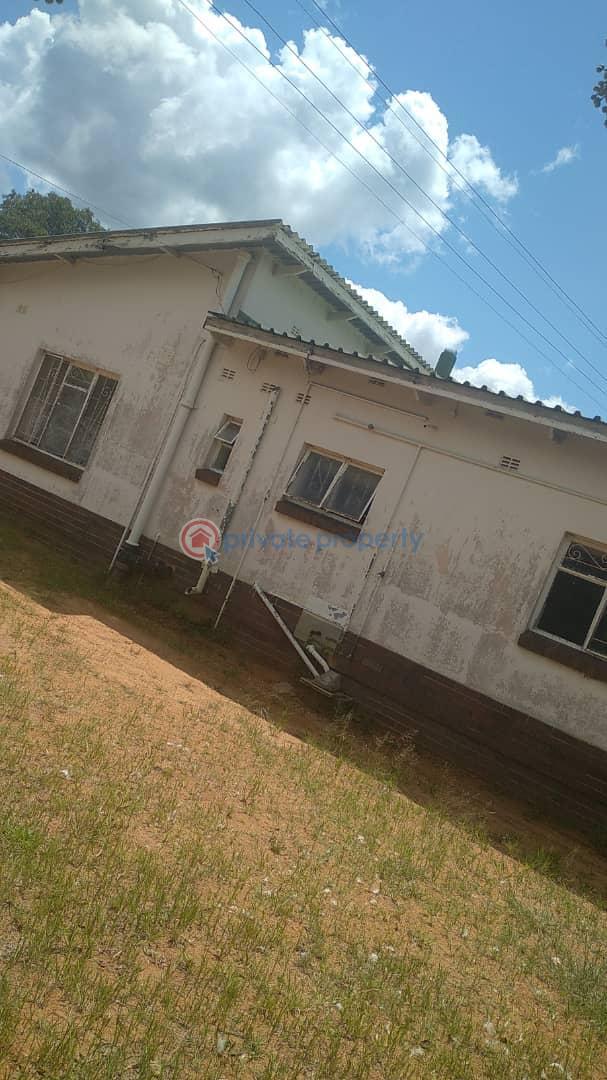 2 bedroom Houses For Sale Burnside Bulawayo East (PID 0PAAEM