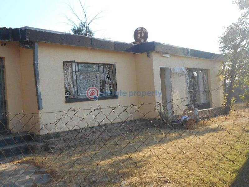 3 bedroom Houses For Sale Hillside Bulawayo South (PID 8PAAAS