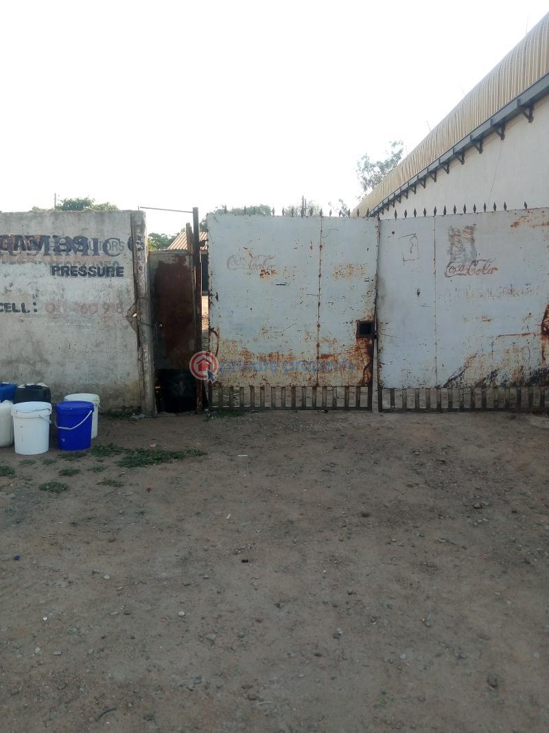 Warehouses & Factories For Rent Waterfalls Harare South (PID 8PAAAL