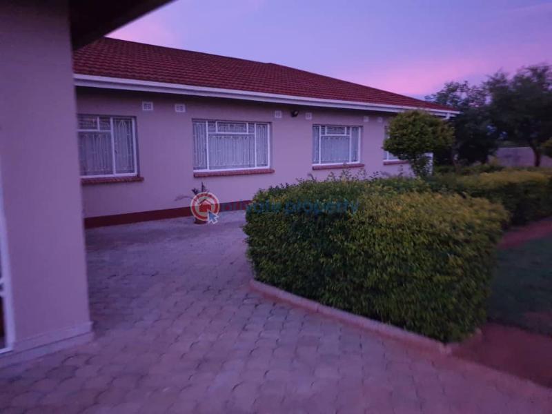 5 bedroom Commercial Property For Sale Bulawayo East (PID 3PAAEM