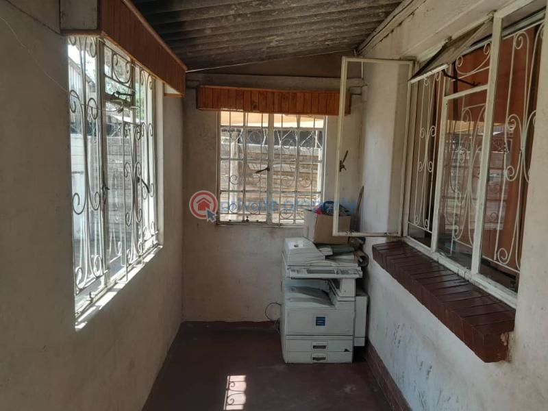 3 bedroom Houses For Sale Houghton Park Harare South (PID 3PAAEW