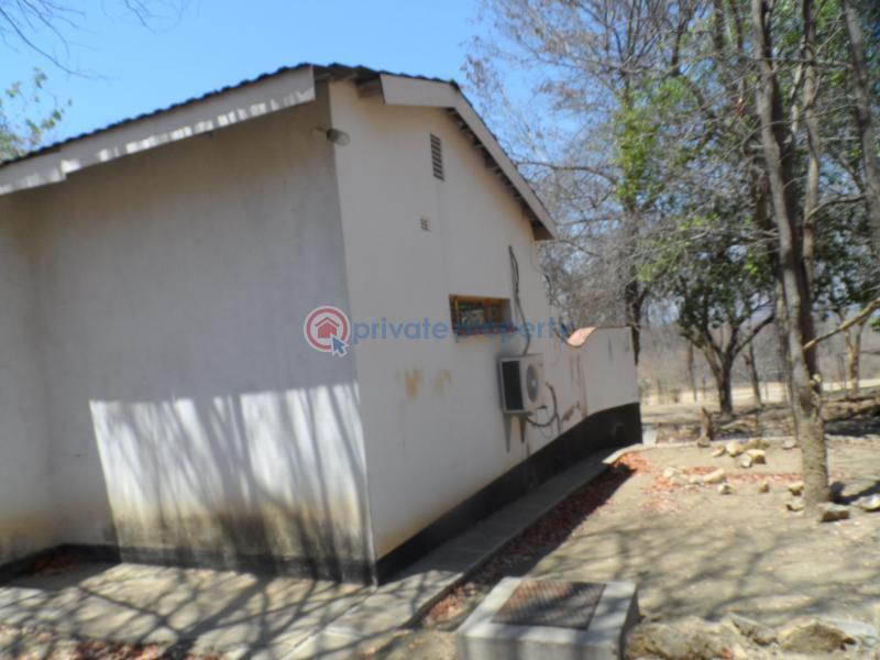 3 bedroom Houses For Sale Hwange Matabeleland North (PID 1PAAAB
