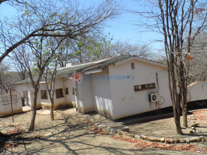 3 bedroom Houses For Sale Hwange Matabeleland North (PID 1PAAAB