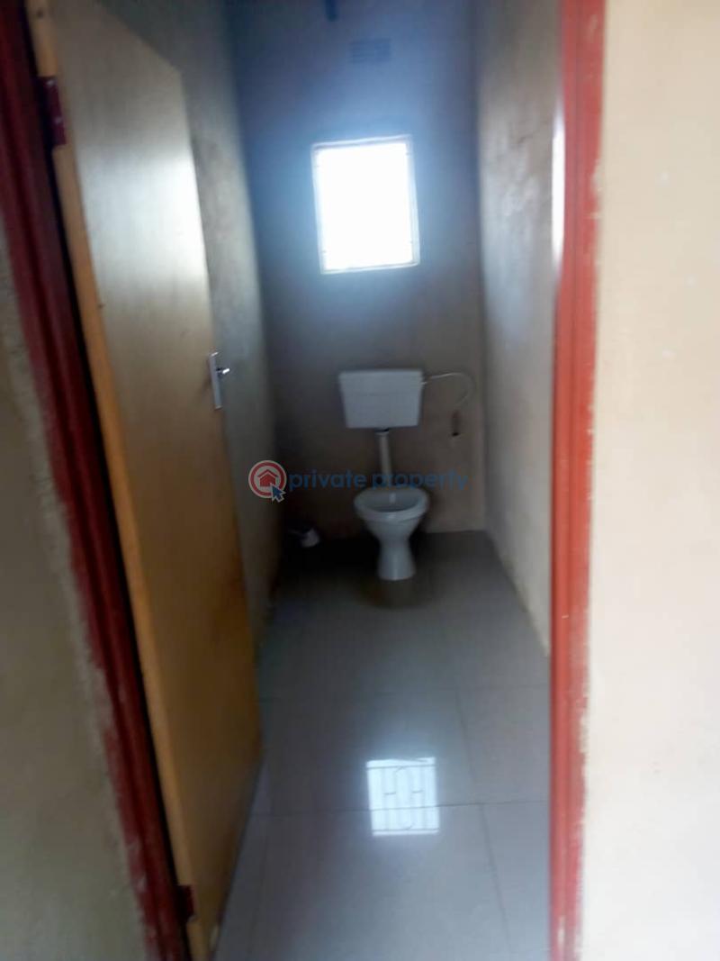 5 bedroom Houses For Sale Kwekwe Midlands (PID 9PAAAX) Private