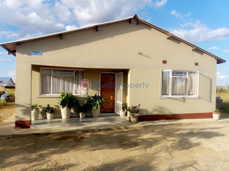 5 bedroom Houses For Sale Kwekwe Midlands (PID 9PAAAX) Private