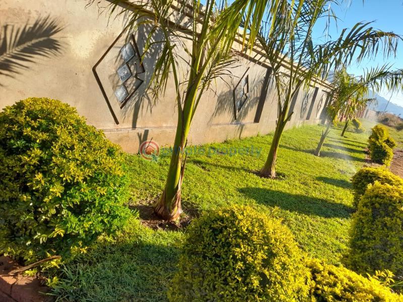 4 bedroom Houses For Rent Belvedere Harare West (PID 3PAAAD) Private