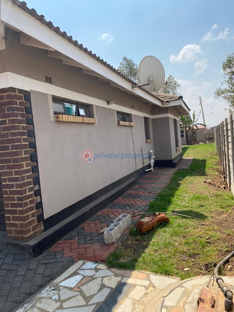 5 bedroom Houses For Sale Westlea Harare West (PID 4PAADH) Private