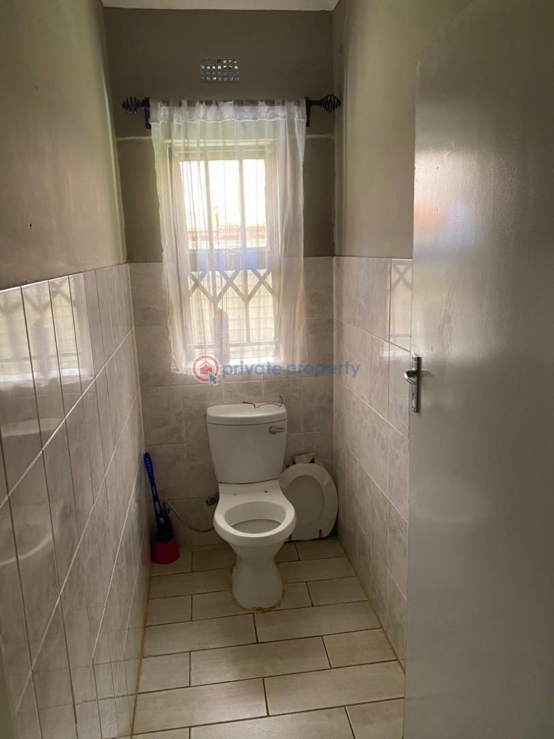 5 bedroom Houses For Sale Westlea Harare West (PID 4PAADH) Private