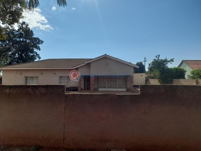 3 bedroom Houses For Sale Bulawayo East (PID 5PAADY) Private Property