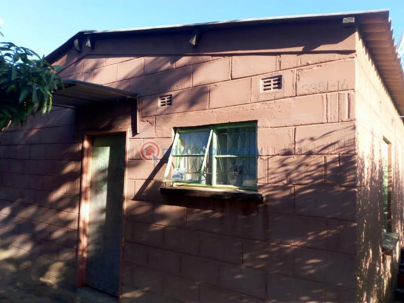 2 bedroom Houses For Sale Kwekwe Midlands (PID 6PAAAX) Private