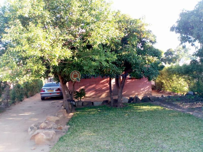 2 bedroom Houses For Sale Kwekwe Midlands (PID 6PAAAX) Private