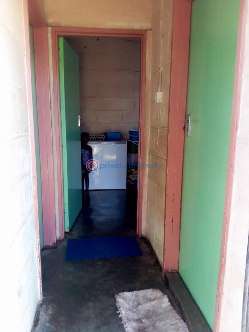 2 bedroom Houses For Sale Kwekwe Midlands (PID 6PAAAX) Private