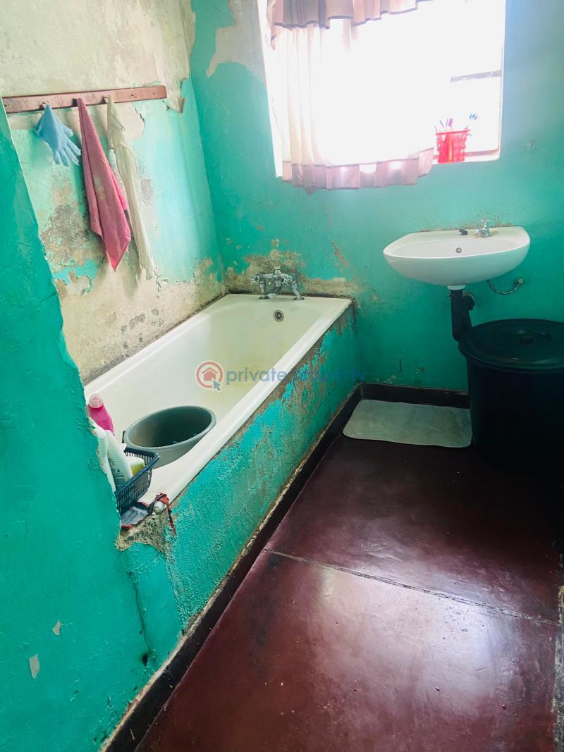 3 bedroom Houses For Sale Wynne Road Riverside South Bulawayo East (PID