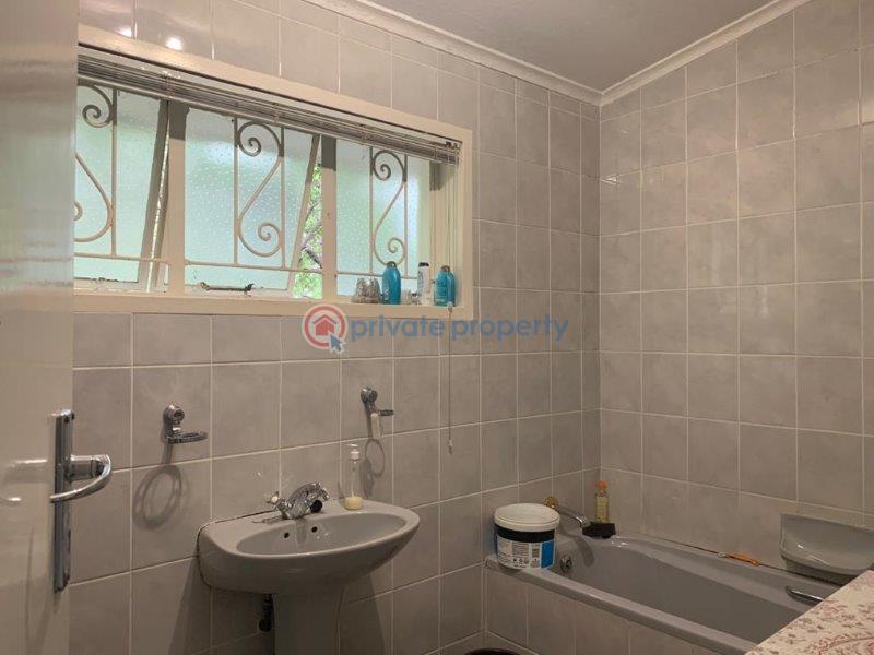 3 bedroom Houses For Sale Hillside Bulawayo South (PID 5PAAAQ