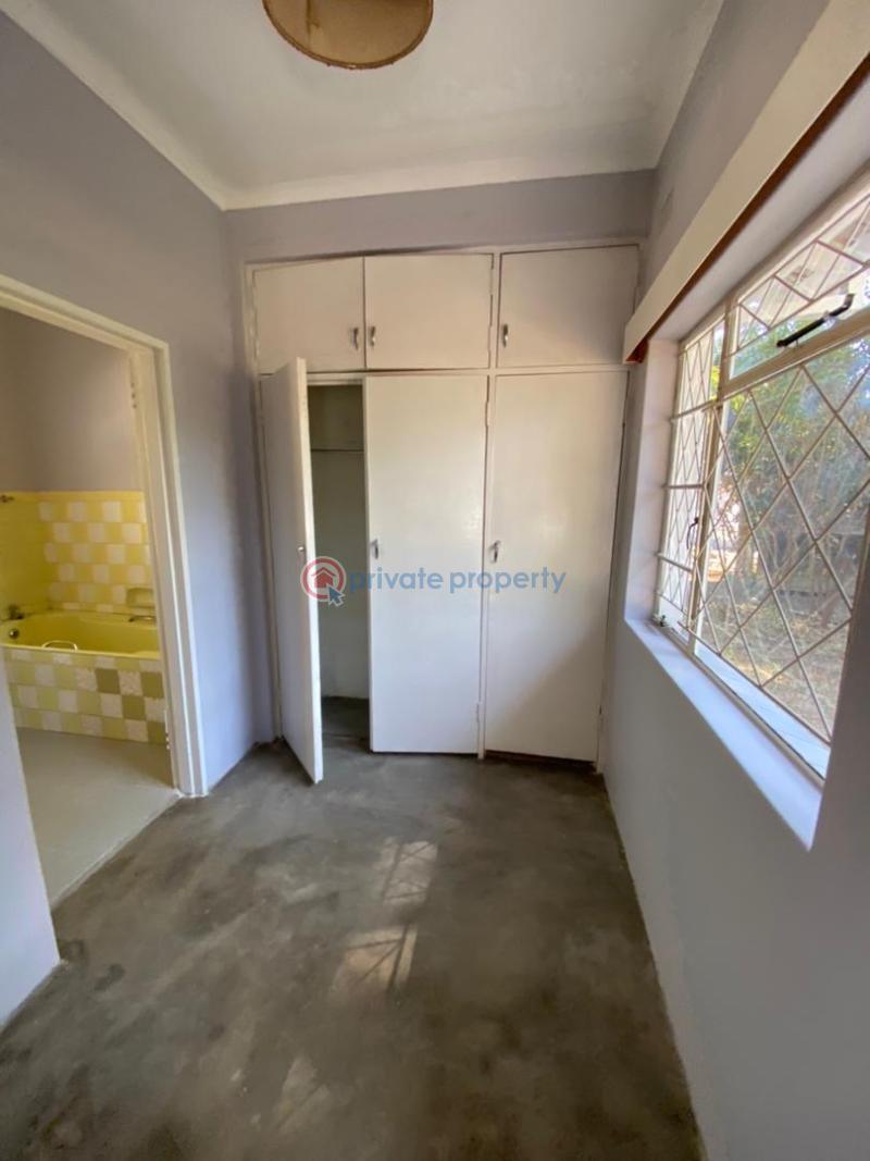 3 bedroom Houses For Sale Waterfalls Harare South (PID 9PAAAC) Private Property
