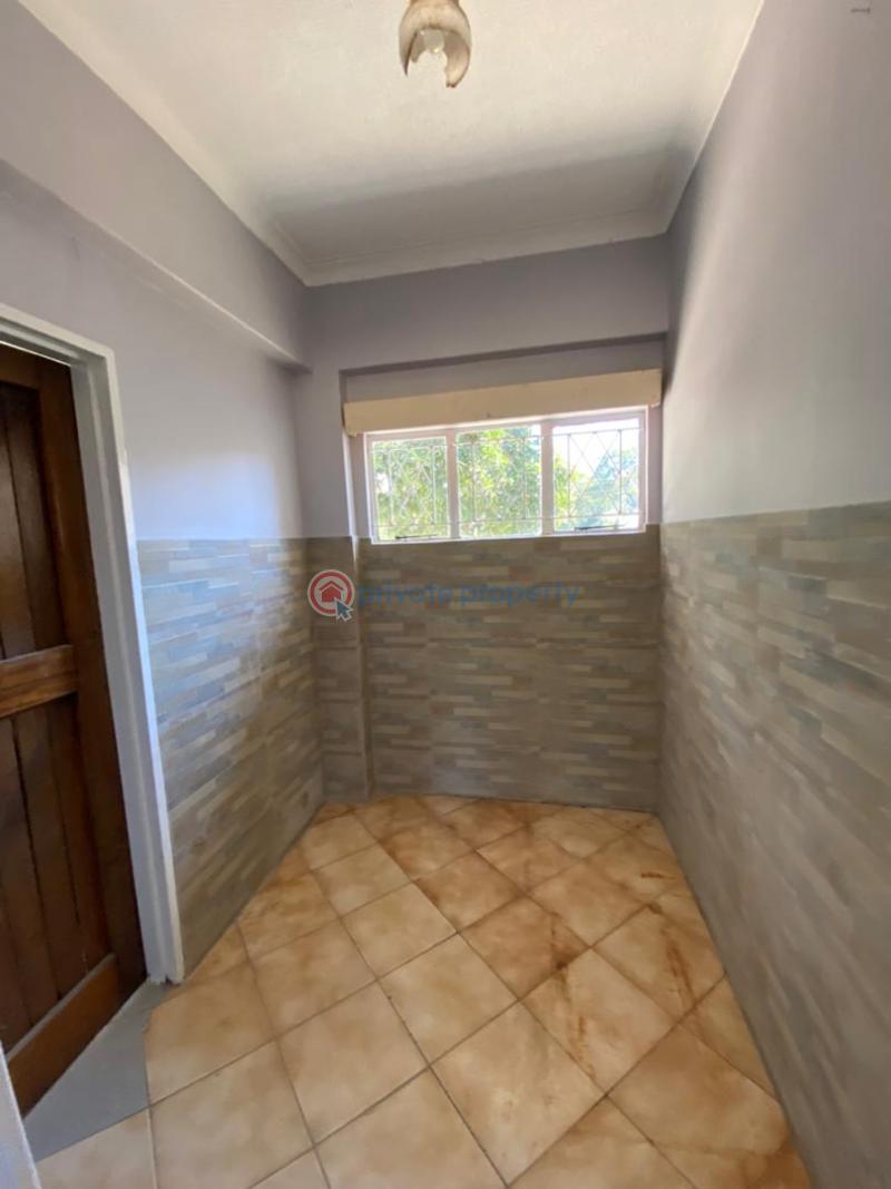 3 bedroom Houses For Sale Waterfalls Harare South (PID 9PAAAC) Private Property