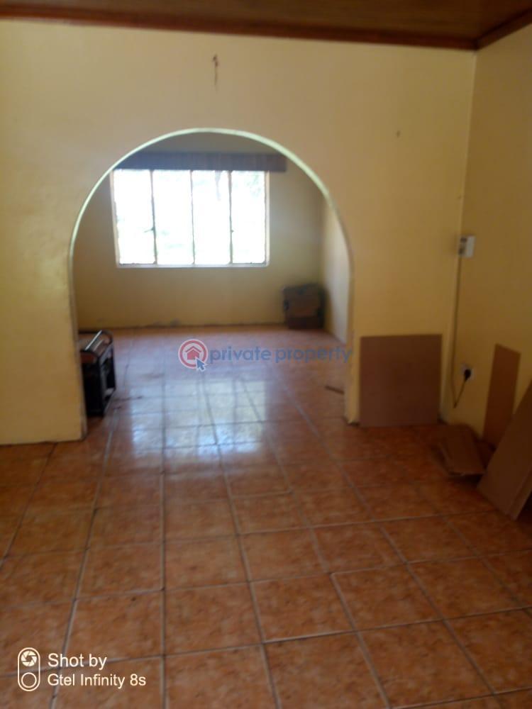 3 bedroom Houses For Sale Waterfalls Harare South (PID 0PAABK