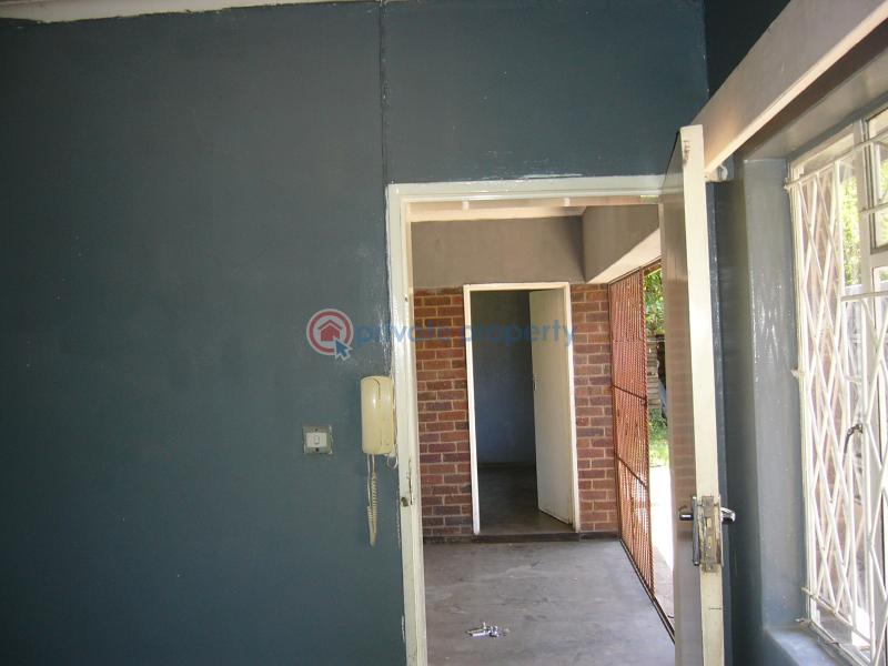 3 bedroom Houses For Rent Braeside Arcadia Harare South (PID 8PAAEQ) Private Property