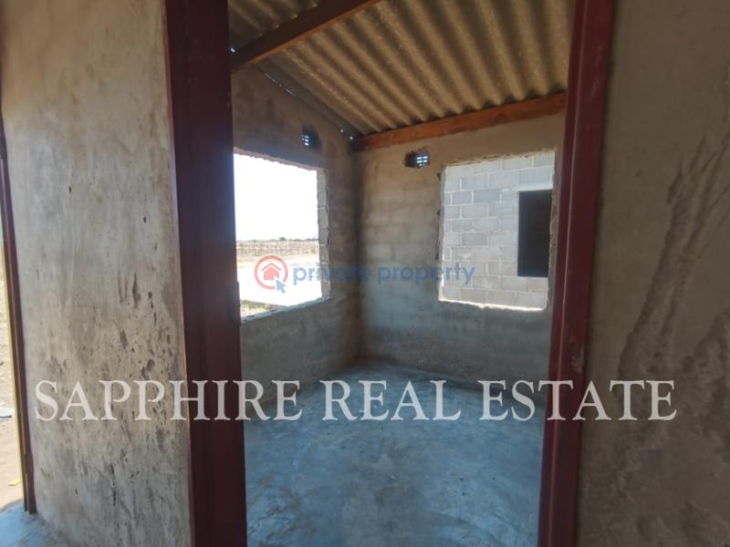 2 bedroom Houses For Sale Cowdray Park Bulawayo HighDensity (PID