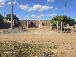 4 bedroom Houses For Sale Pumula South , Bulawayo Pumula South Bulawayo High-Density 
